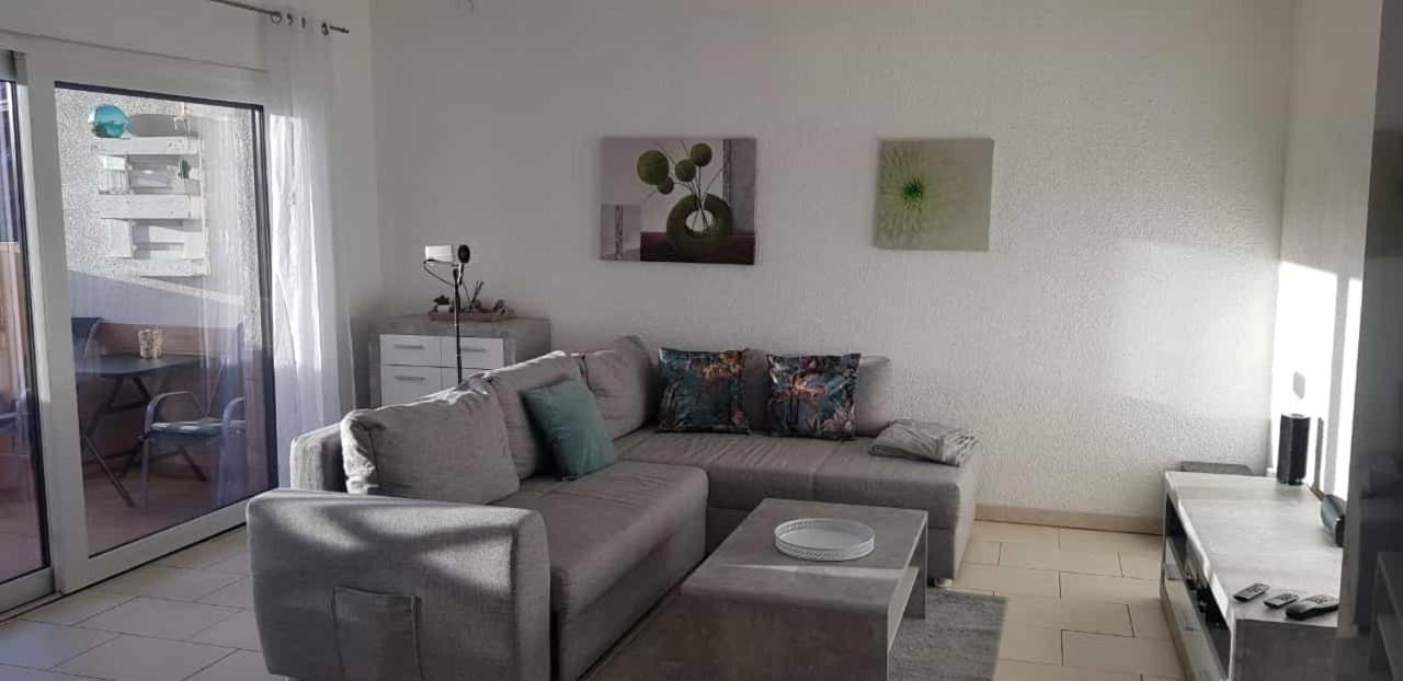 Easystay#4 Home Cinema Ferienwohnung In Kliniknaehe Mit Balkon, Boxspringbett & Netflix Bad Oeynhausen Exteriör bild